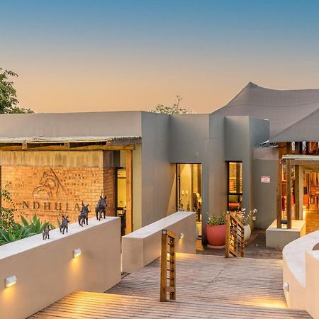 Ndhula Luxury Tented Lodge Уайт-Ривер Экстерьер фото