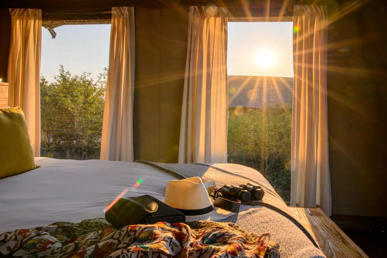 Ndhula Luxury Tented Lodge Уайт-Ривер Экстерьер фото