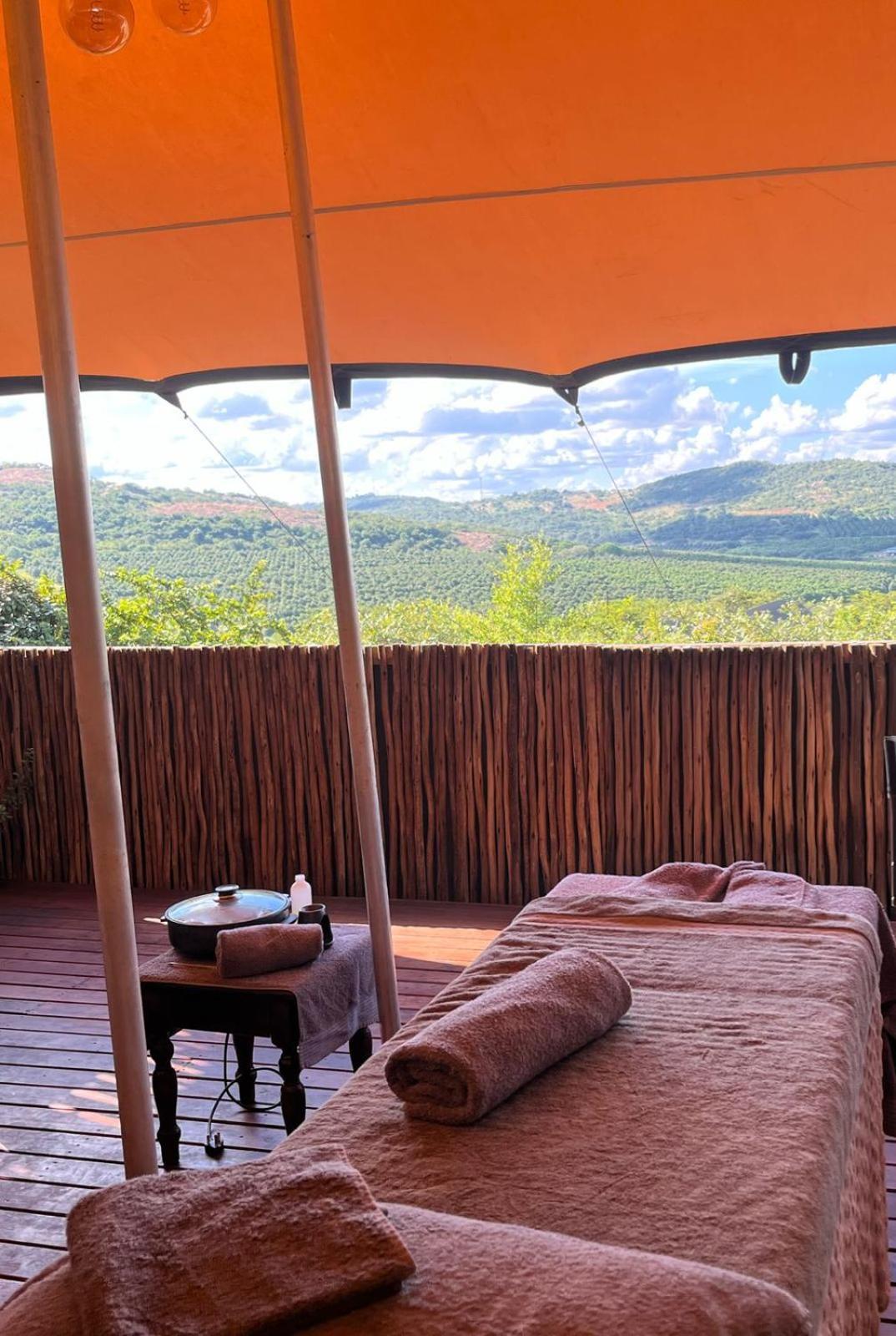 Ndhula Luxury Tented Lodge Уайт-Ривер Экстерьер фото
