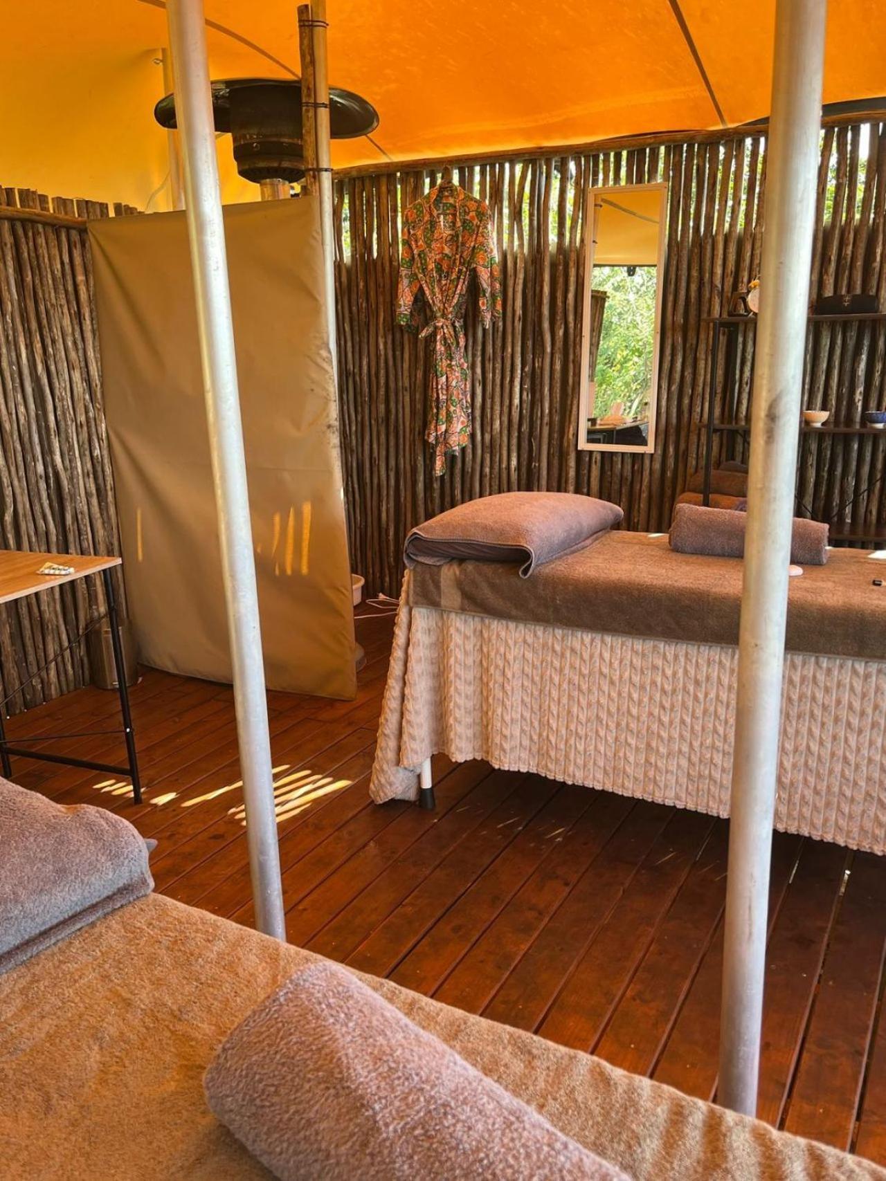 Ndhula Luxury Tented Lodge Уайт-Ривер Экстерьер фото